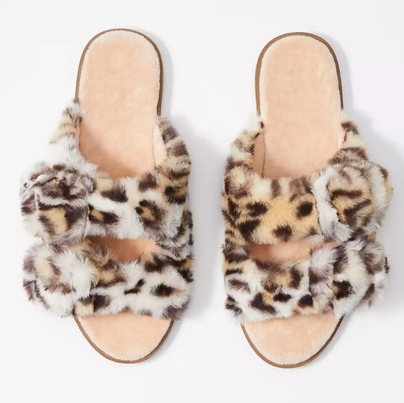LOFT Faux Fur Buckle Slippers | Large - Picture 7 of 7